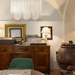 Scorzi - Relais De Charme 4* Calci