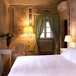 Bed & Breakfast Scorzi - Relais De Charme 4*