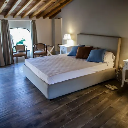 فندق مبيت وإفطار Scorzi - Relais De Charme (adults Only) 4*